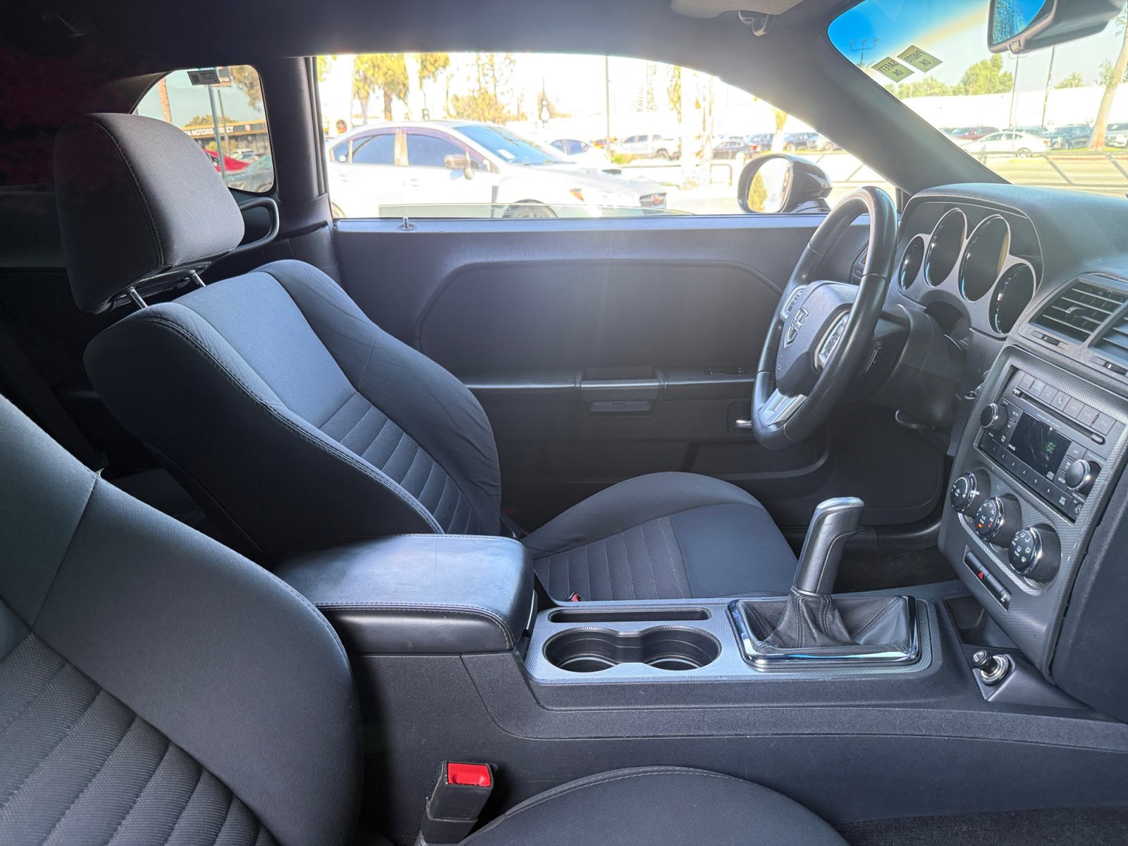 Used 2014 Dodge Challenger R/T image 19