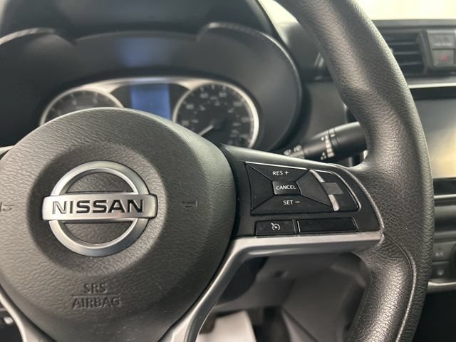Used 2021 Nissan Versa S FWD image 11