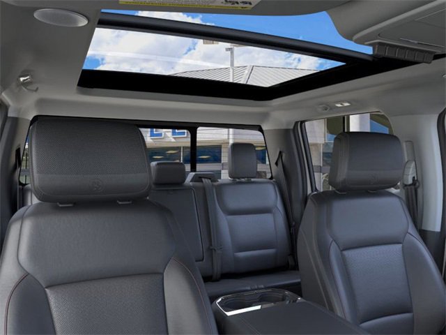 New 2026 Ford F250 Lariat w/ Black Appearance Package image 22