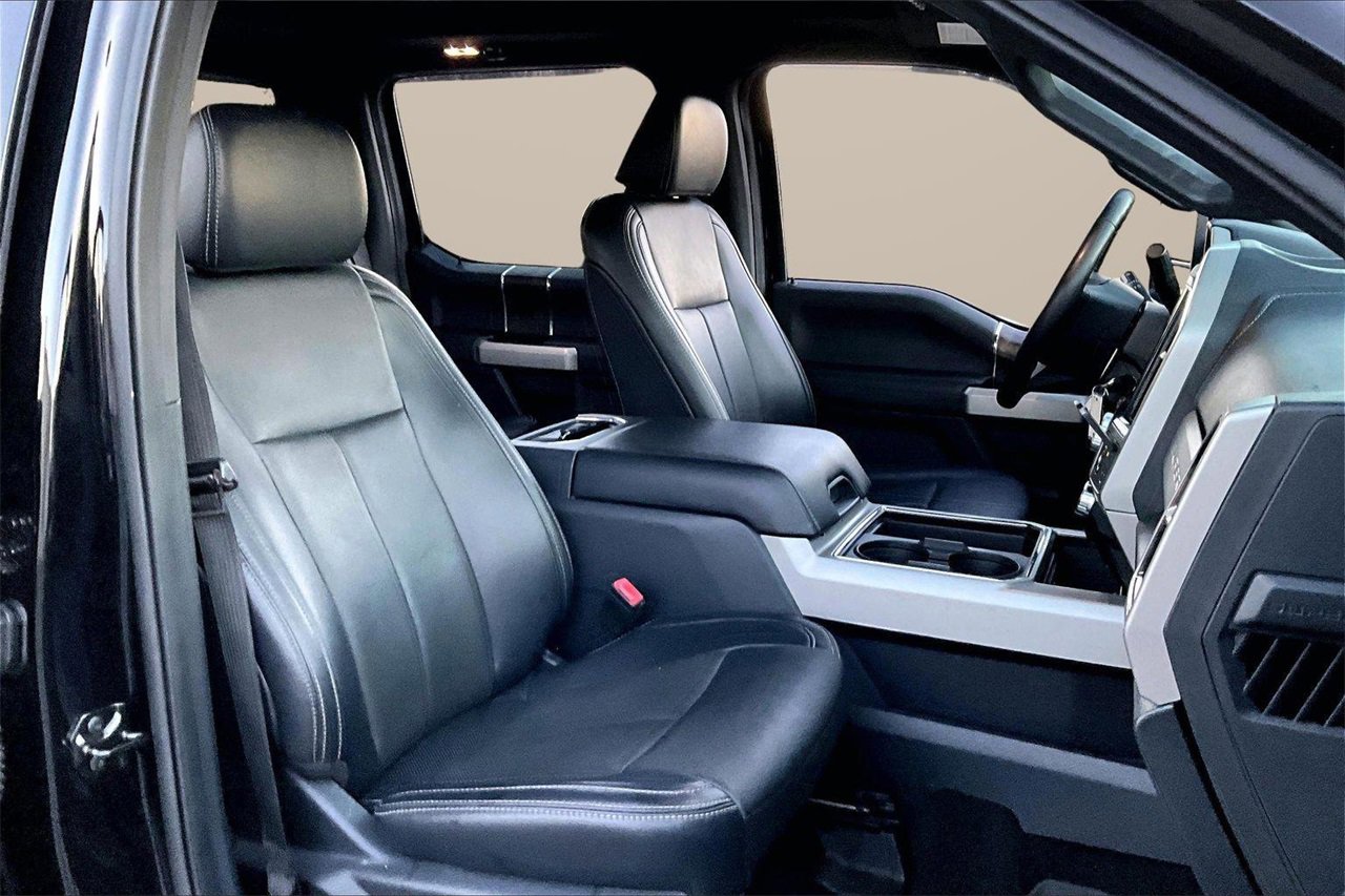 Used 2022 Ford F250 Lariat w/ Tremor Off-Road Package image 24