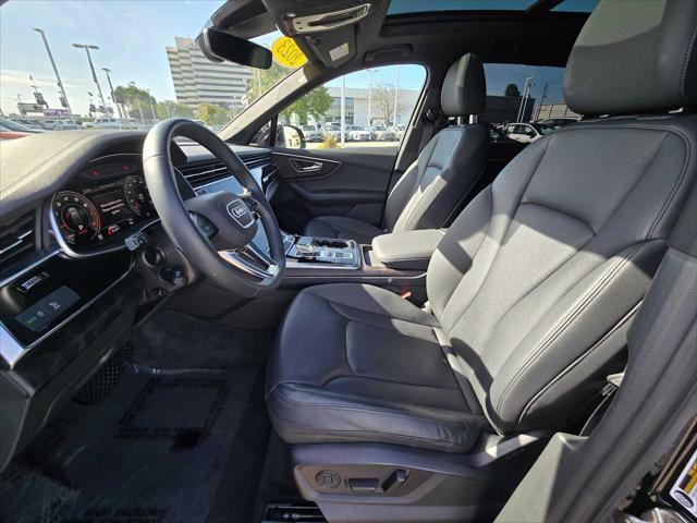 Used 2023 Audi Q7 2.0T Premium Plus w/ Premium Plus Package AWD/4WD image 23