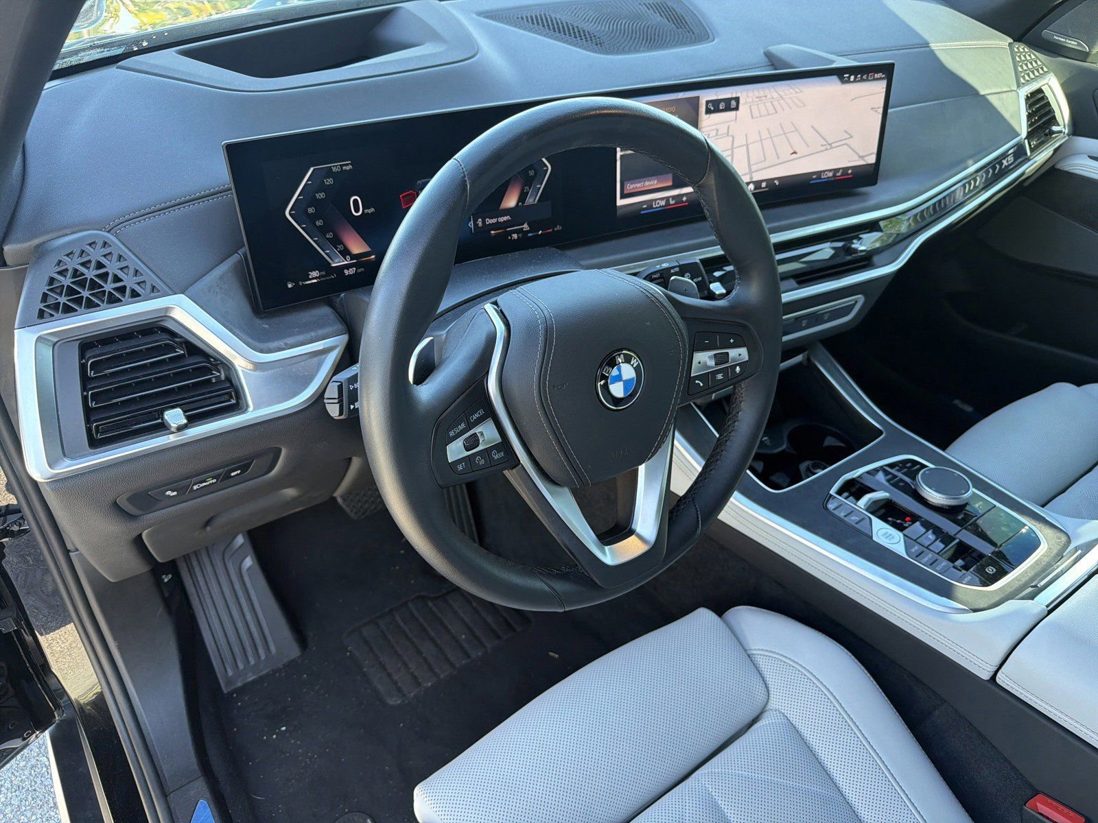 Certified 2025 BMW X5 sDrive40i w/ Premium Package RWD image 21