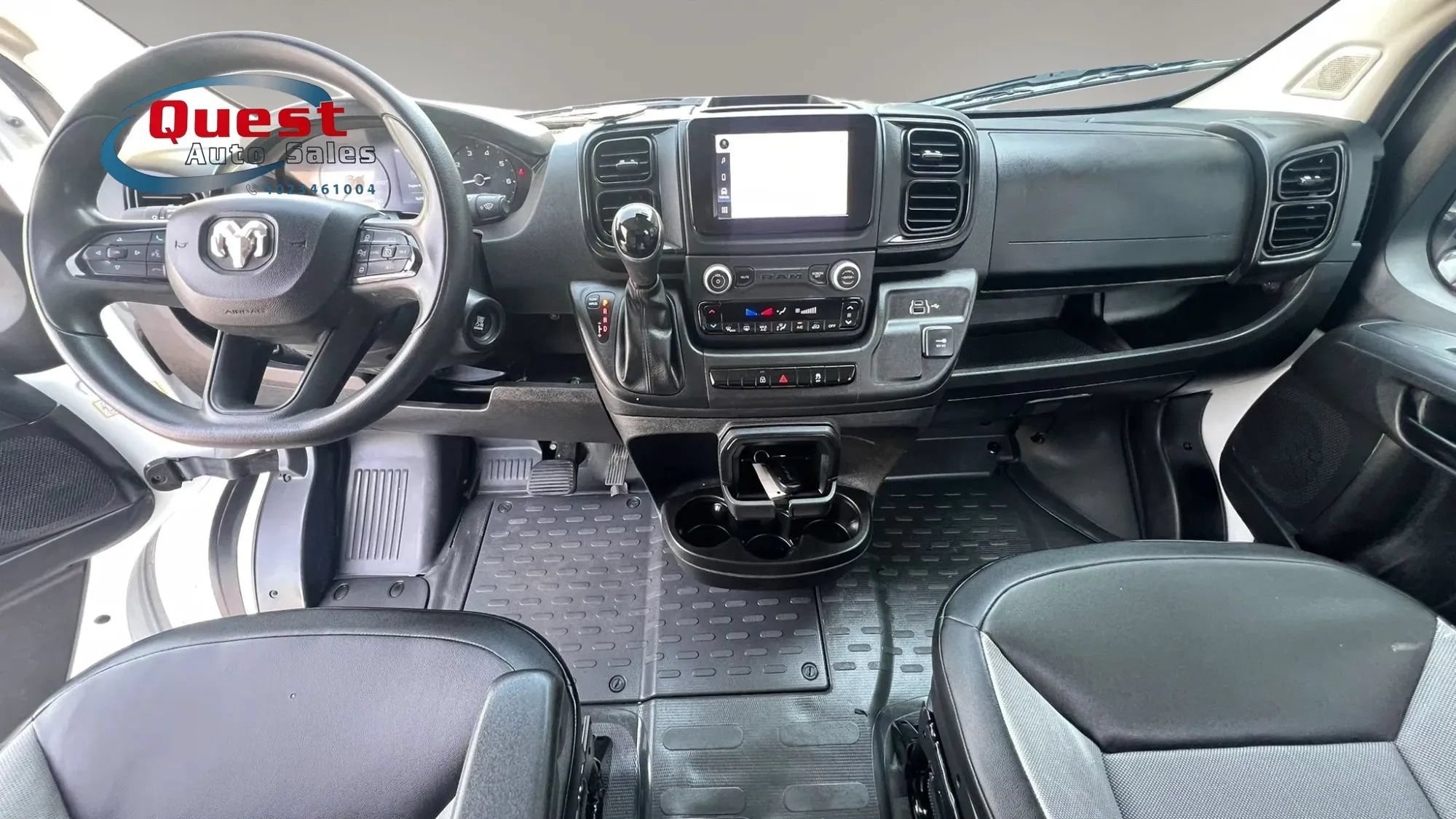 Used 2025 RAM ProMaster 2500 w/ Convenience Group FWD image 22