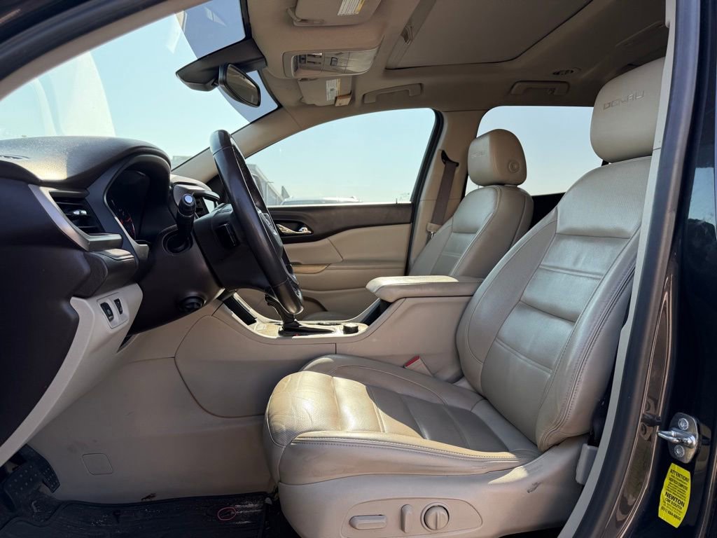 Used 2018 GMC Acadia Denali w/ Technology Package image 13