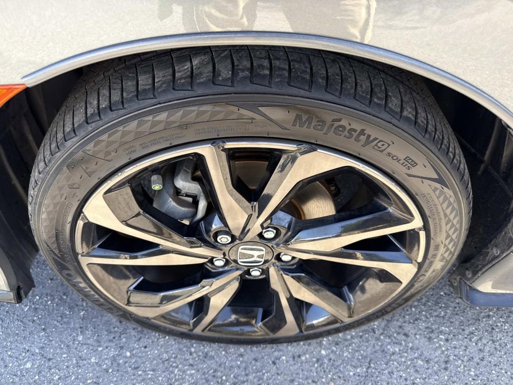 Used 2019 Honda Civic Sport Touring image 12