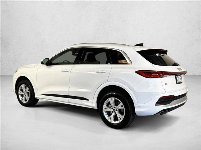 Used 2025 Audi Q5 Premium AWD/4WD image 8