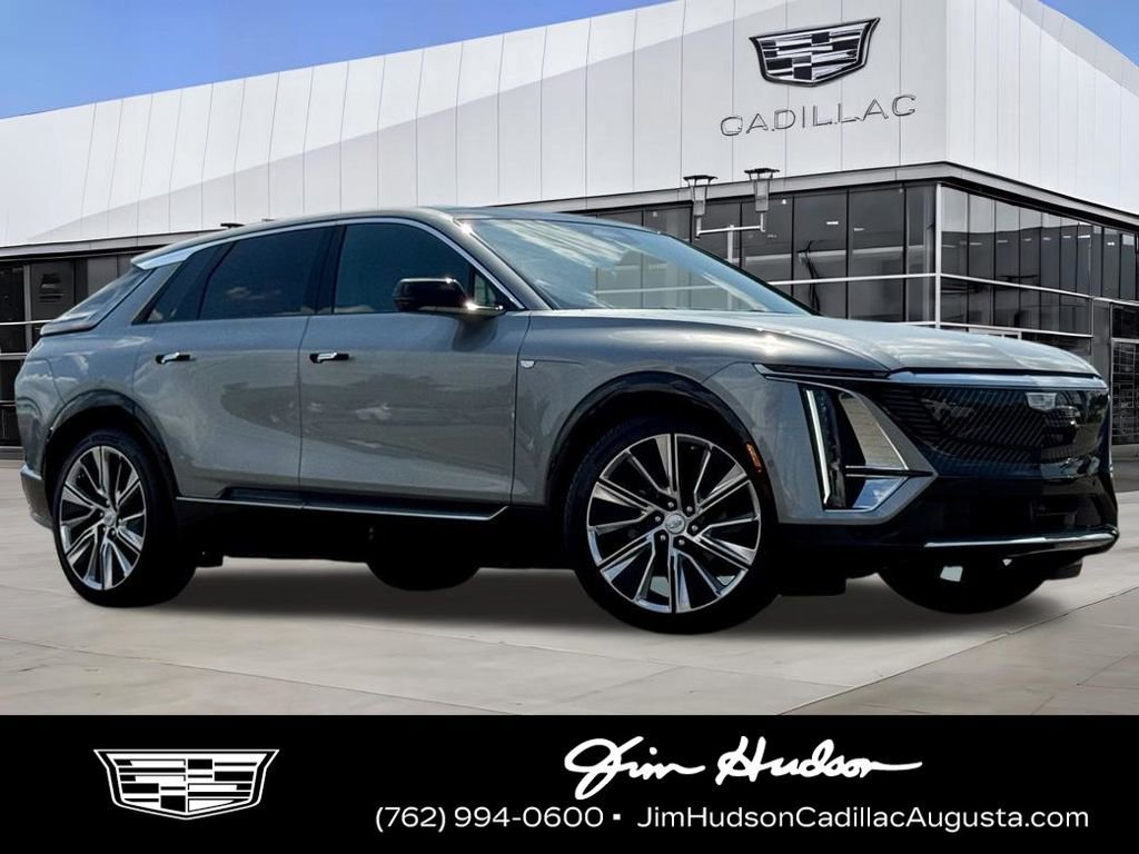 Certified 2025 Cadillac Lyriq Luxury w/ LPO, Floor Liner Package AWD/4WD image 1