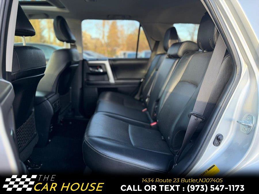 Used 2017 Toyota 4Runner Limited AWD/4WD image 18