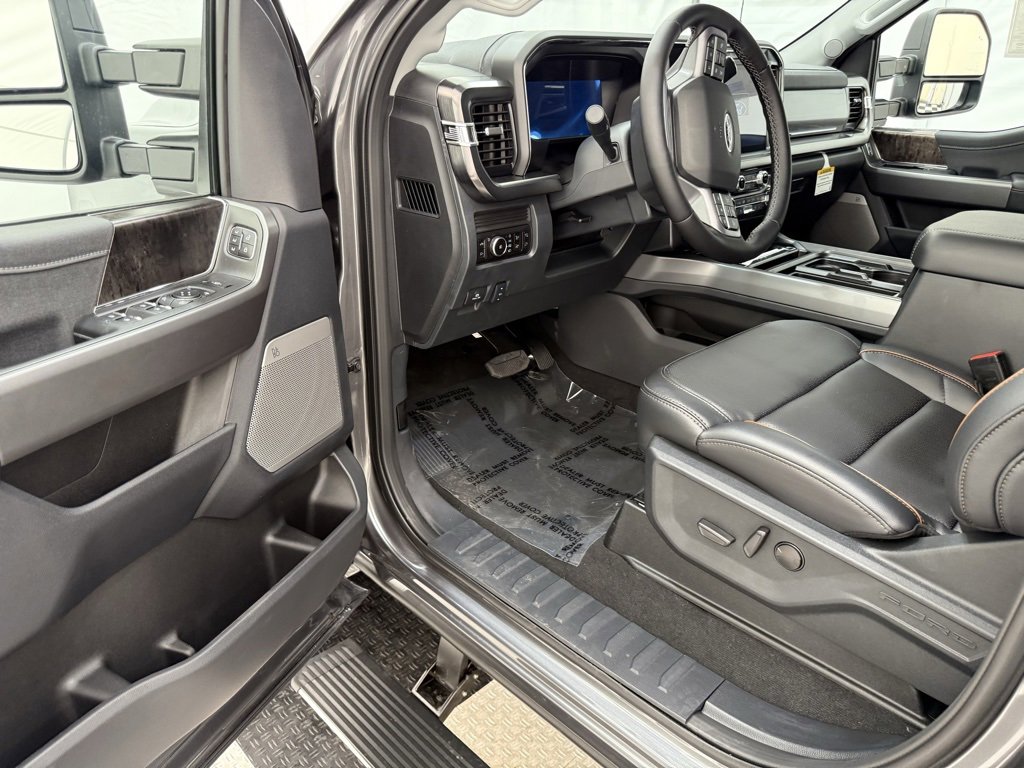 New 2026 Ford F350 4x4 Crew Cab Super Duty image 28