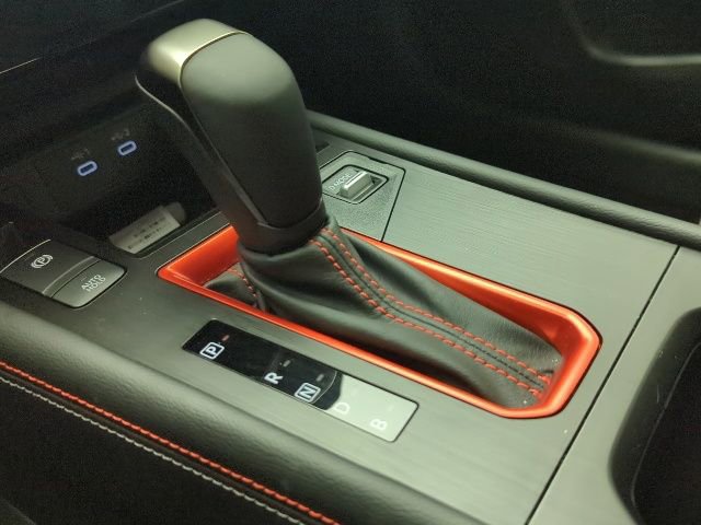 Certified 2025 Nissan Kicks SR image 17