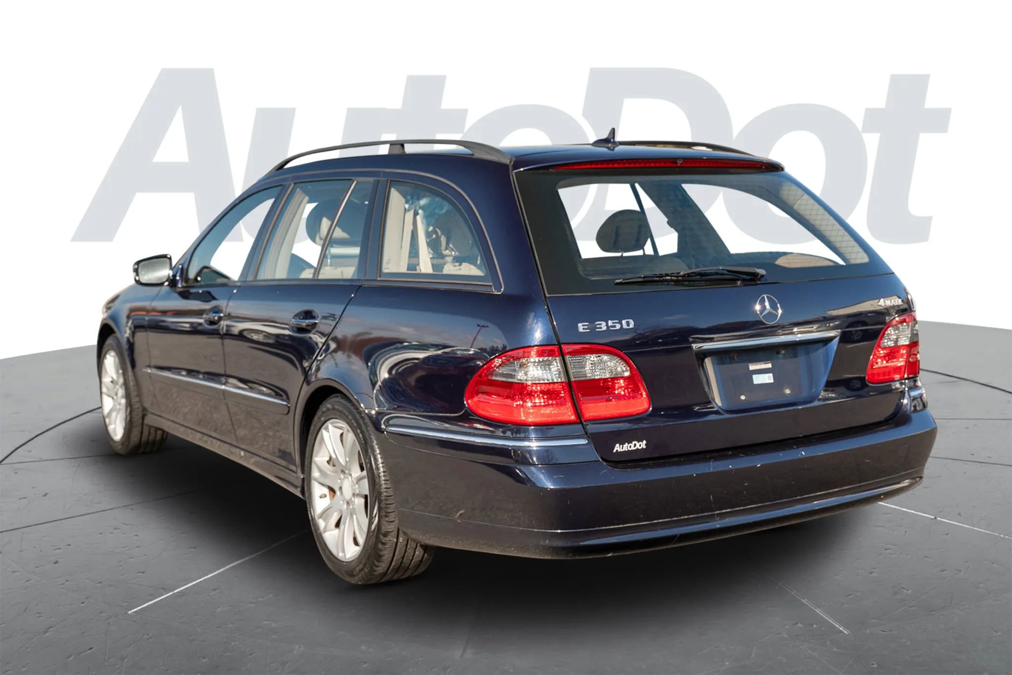 Used 2009 Mercedes-Benz E 350 4MATIC Wagon image 2