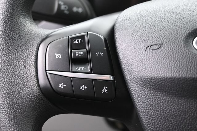 Used 2025 Ford Escape Active AWD/4WD image 29