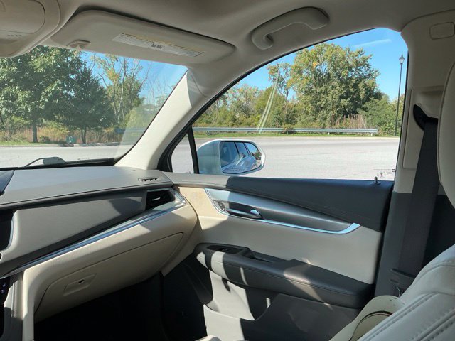 Used 2018 Cadillac XT5 Premium Luxury AWD/4WD image 28