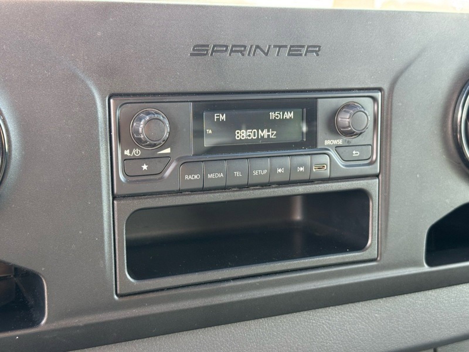 Used 2020 Mercedes-Benz Sprinter 2500 image 29