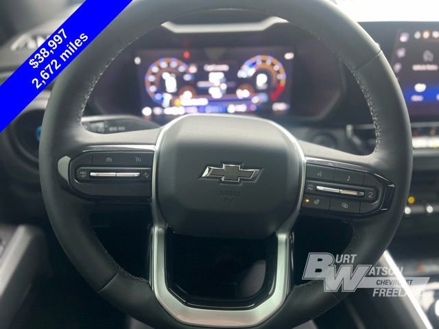Used 2025 Chevrolet Colorado Trail Boss image 12