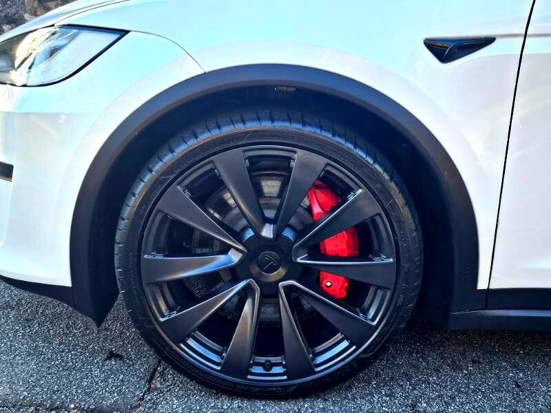 Used 2023 Tesla Model X Plaid image 19