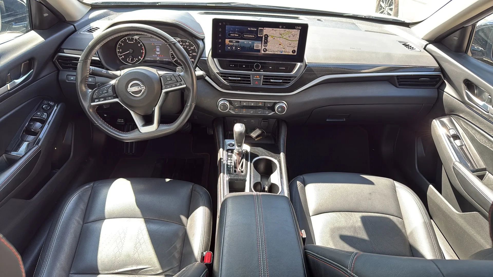 Used 2024 Nissan Altima 2.5 SR w/ SR Premium Package image 29