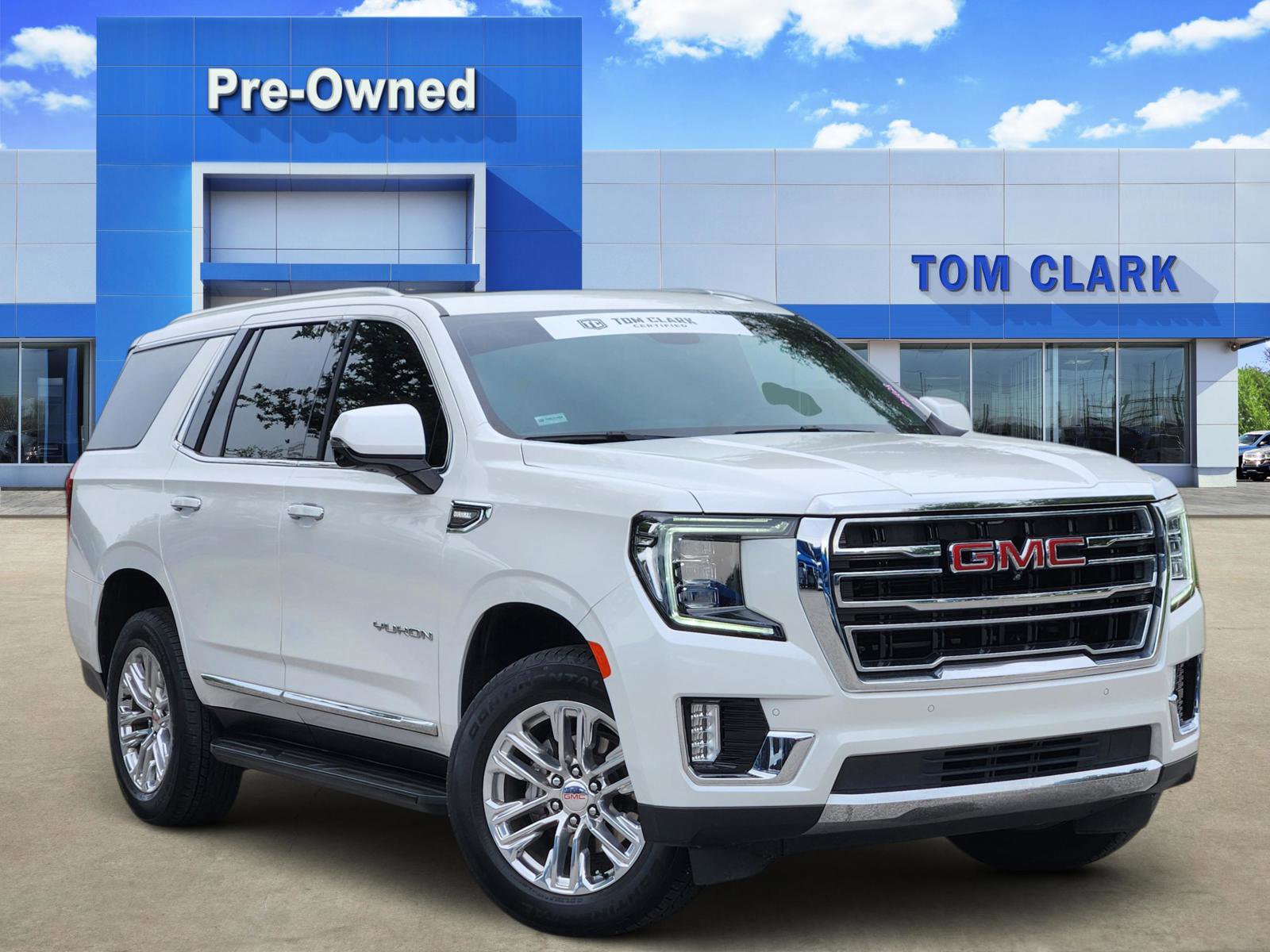 Used 2023 GMC Yukon SLT w/ SLT Premium Package RWD image 1