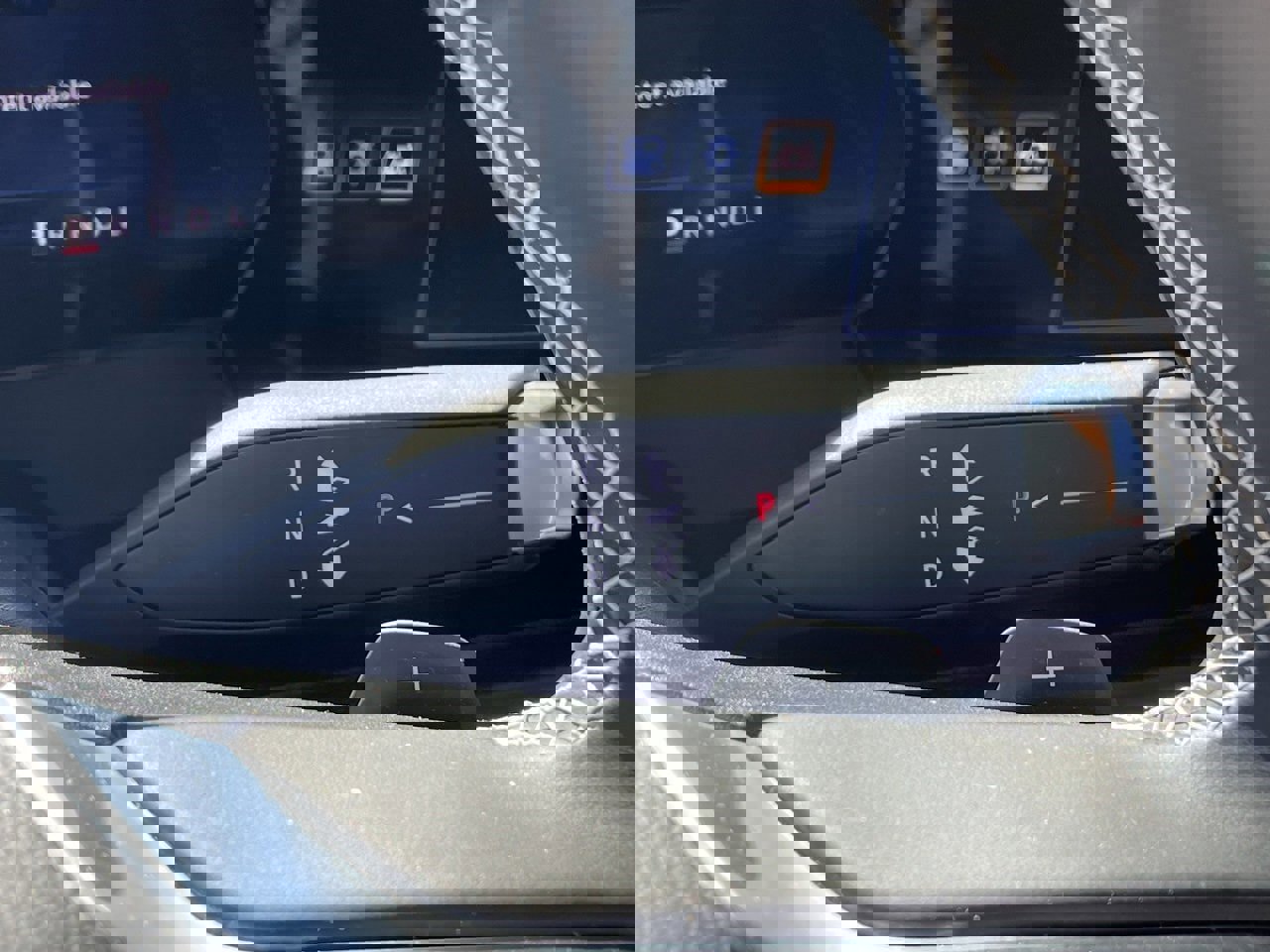 Used 2024 Chevrolet Traverse Z71 w/ Enhanced Driving Package image 8