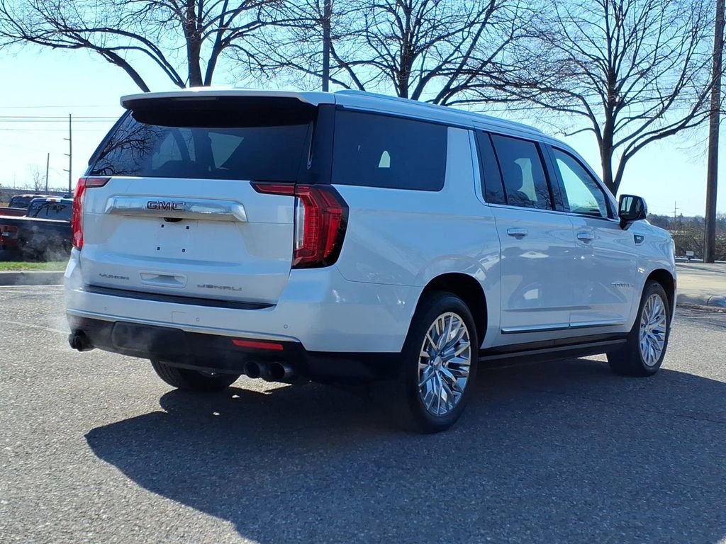 Used 2021 GMC Yukon XL Denali w/ Denali Ultimate Package image 5