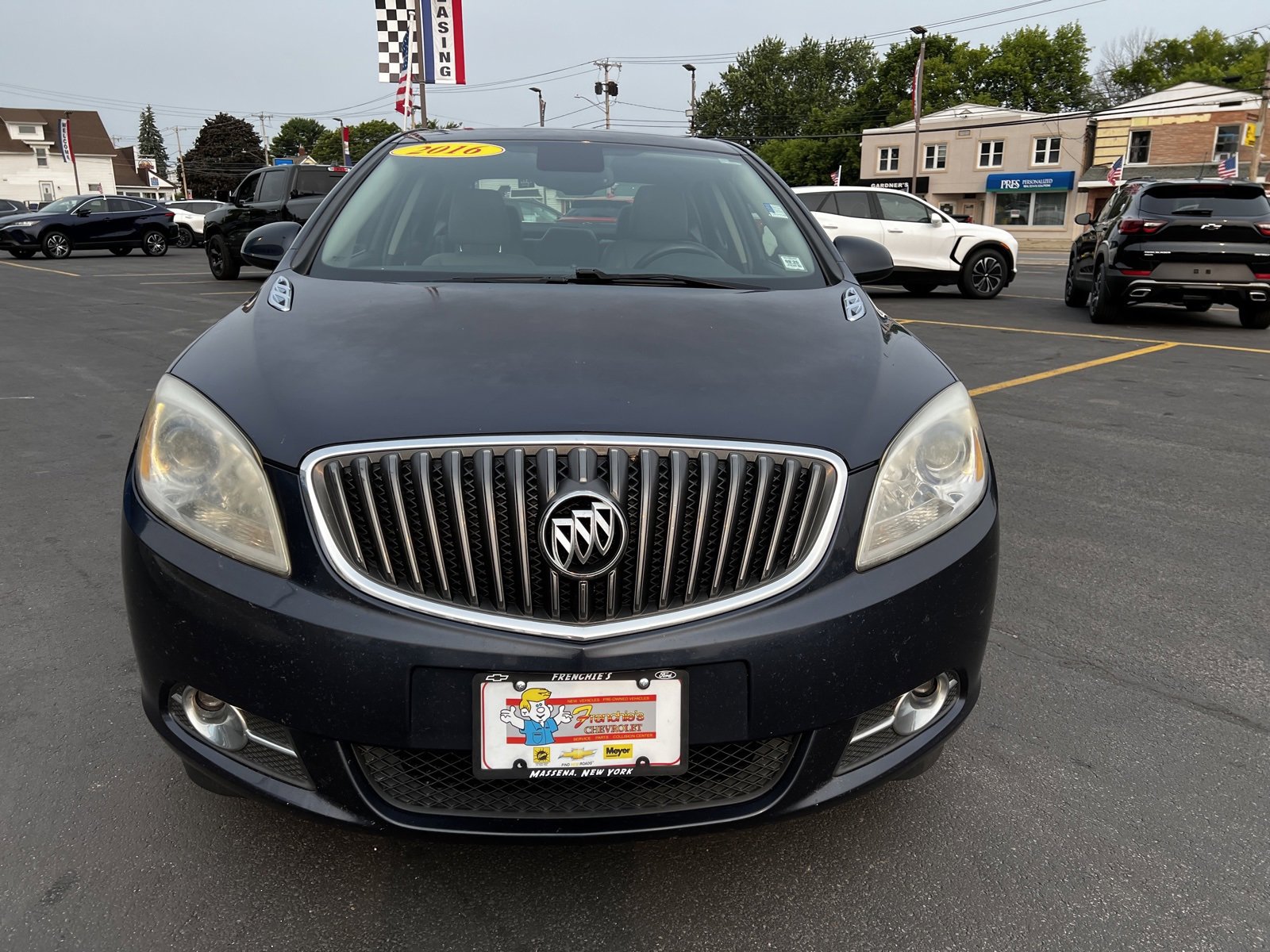 Used 2016 Buick Verano Convenience image 2