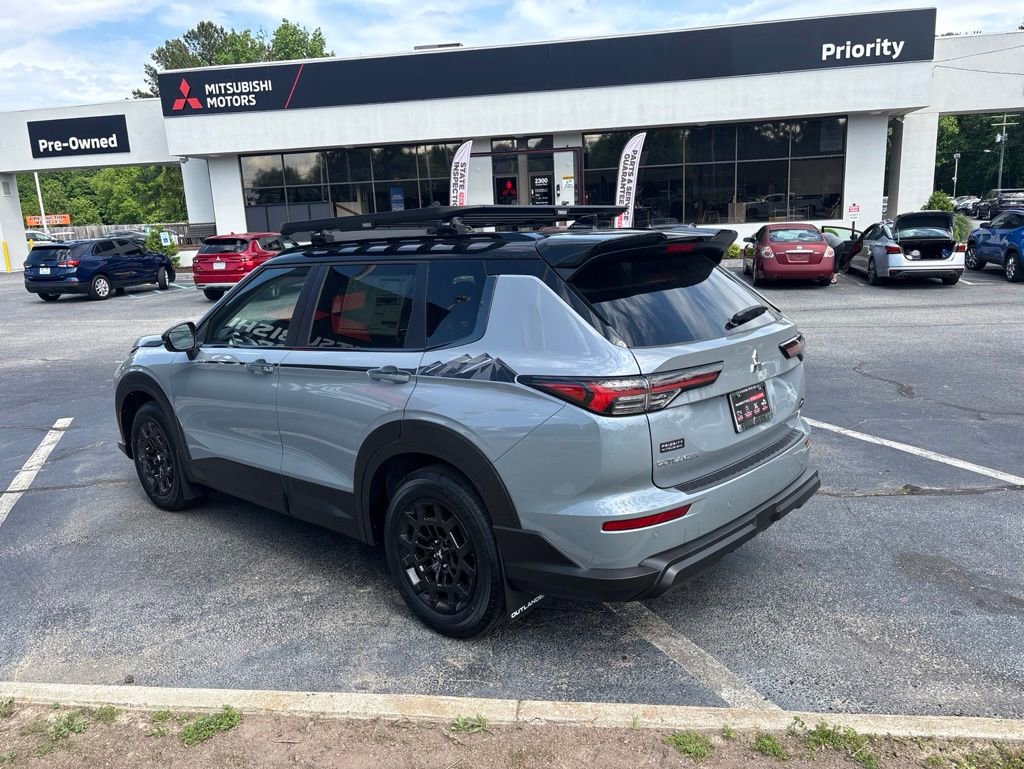 New 2026 Mitsubishi Outlander AWD image 5