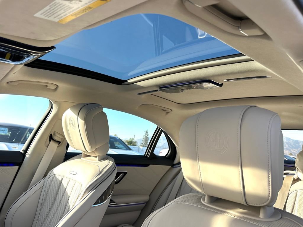 New 2025 Mercedes-Benz S 63 AMG S image 17