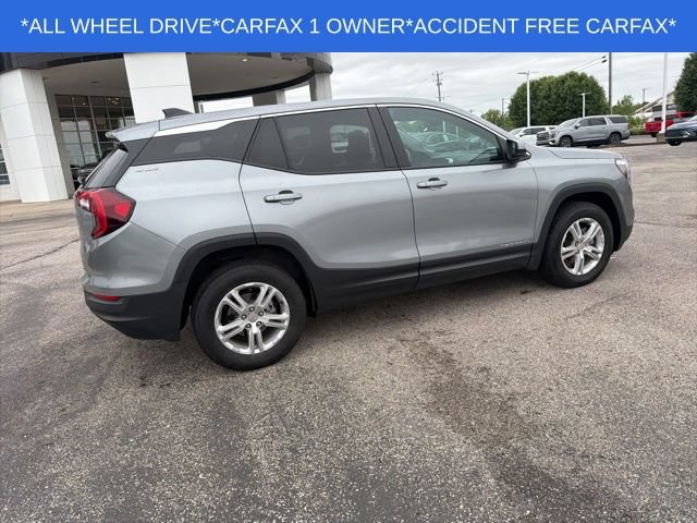 Used 2023 GMC Terrain SLE AWD/4WD image 12