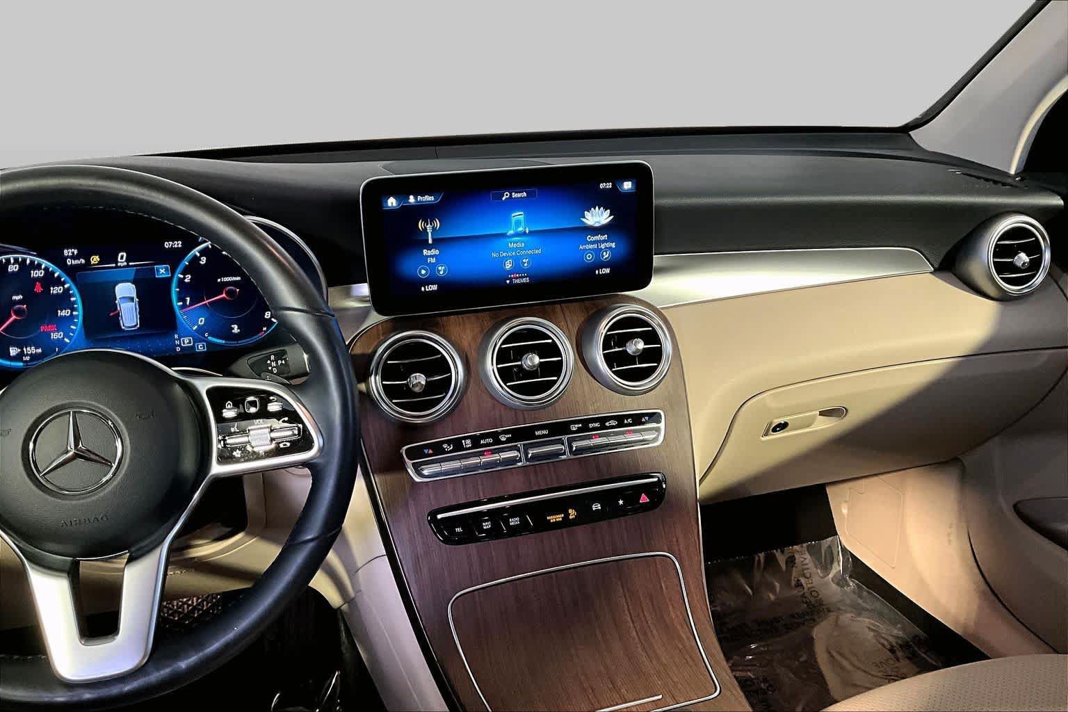 Used 2022 Mercedes-Benz GLC 300 4MATIC image 7