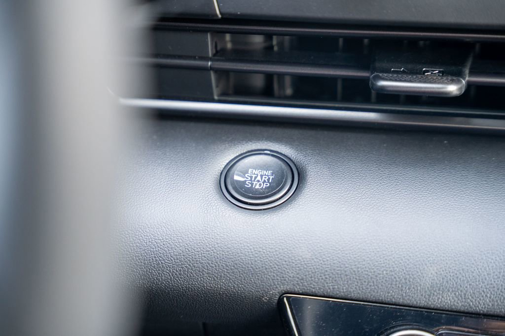 New 2025 Hyundai Elantra Sport image 24