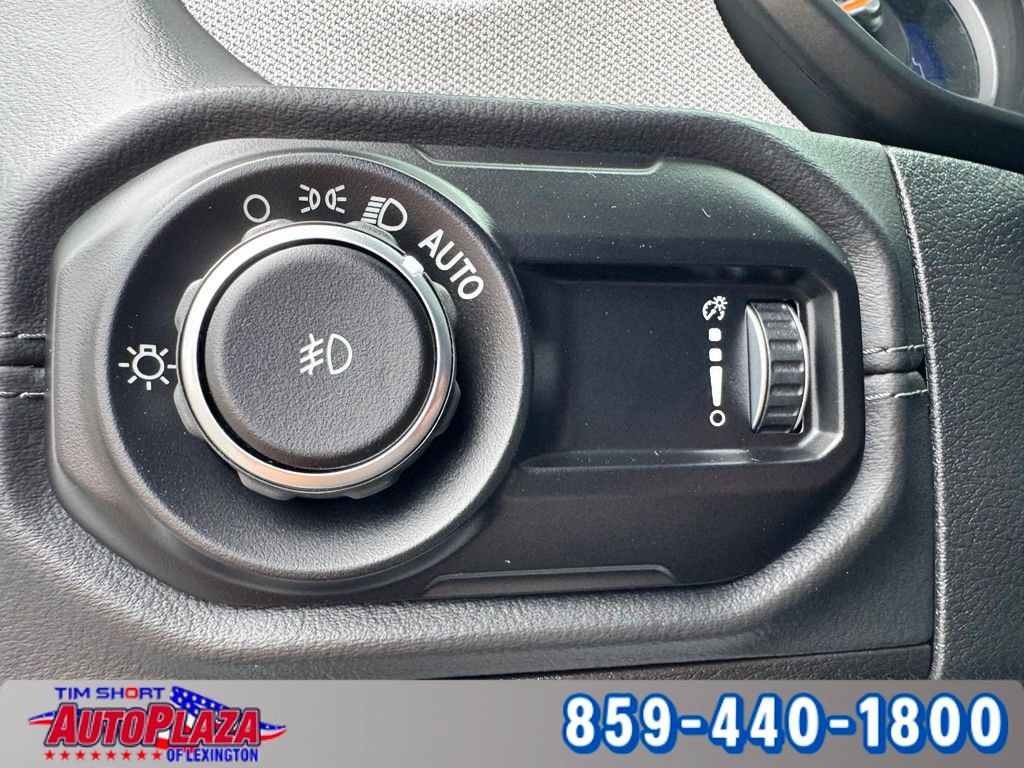 Used 2026 Jeep Wrangler Unlimited Sahara AWD/4WD image 23