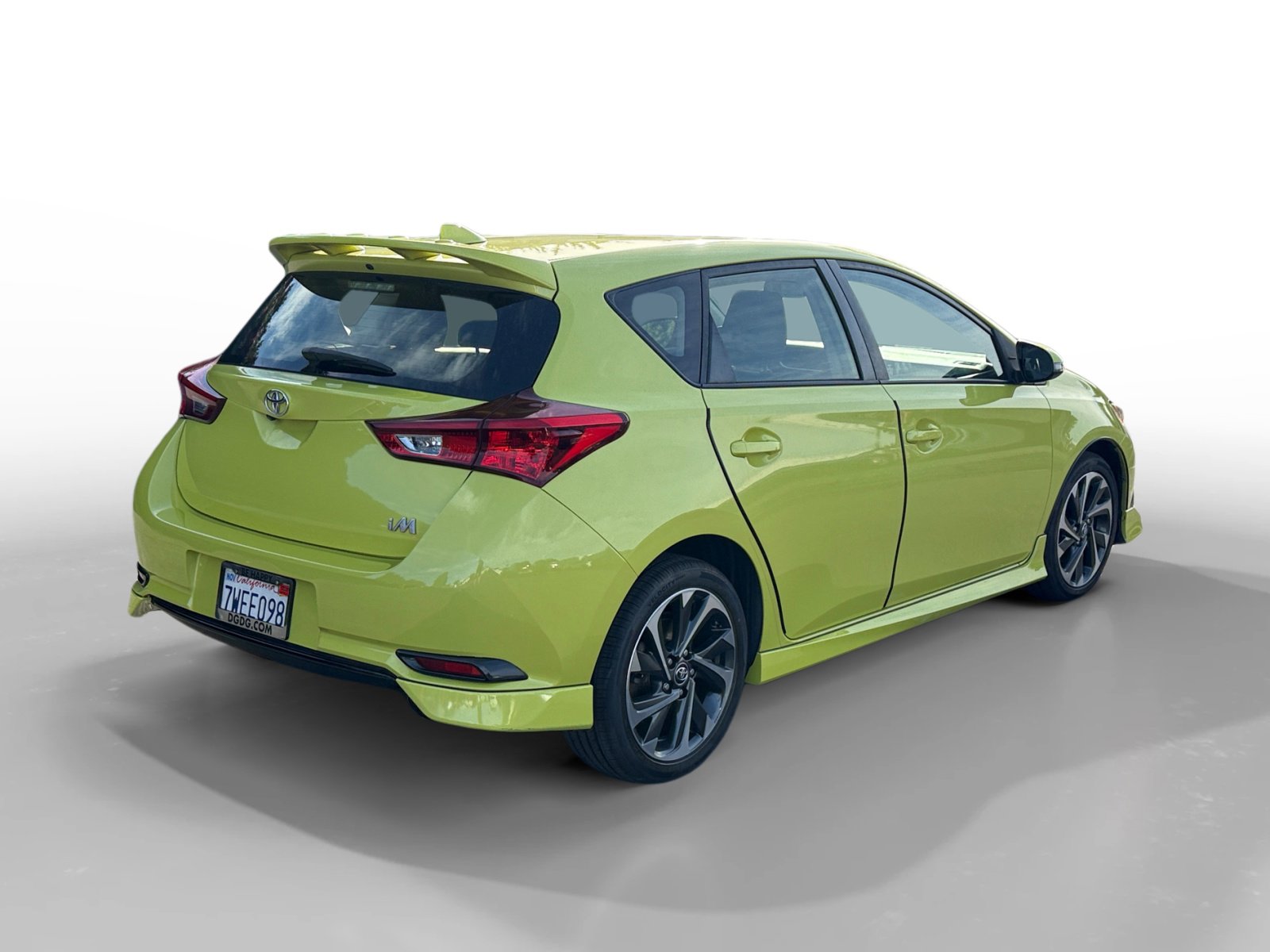 Used 2017 Toyota Corolla iM image 5