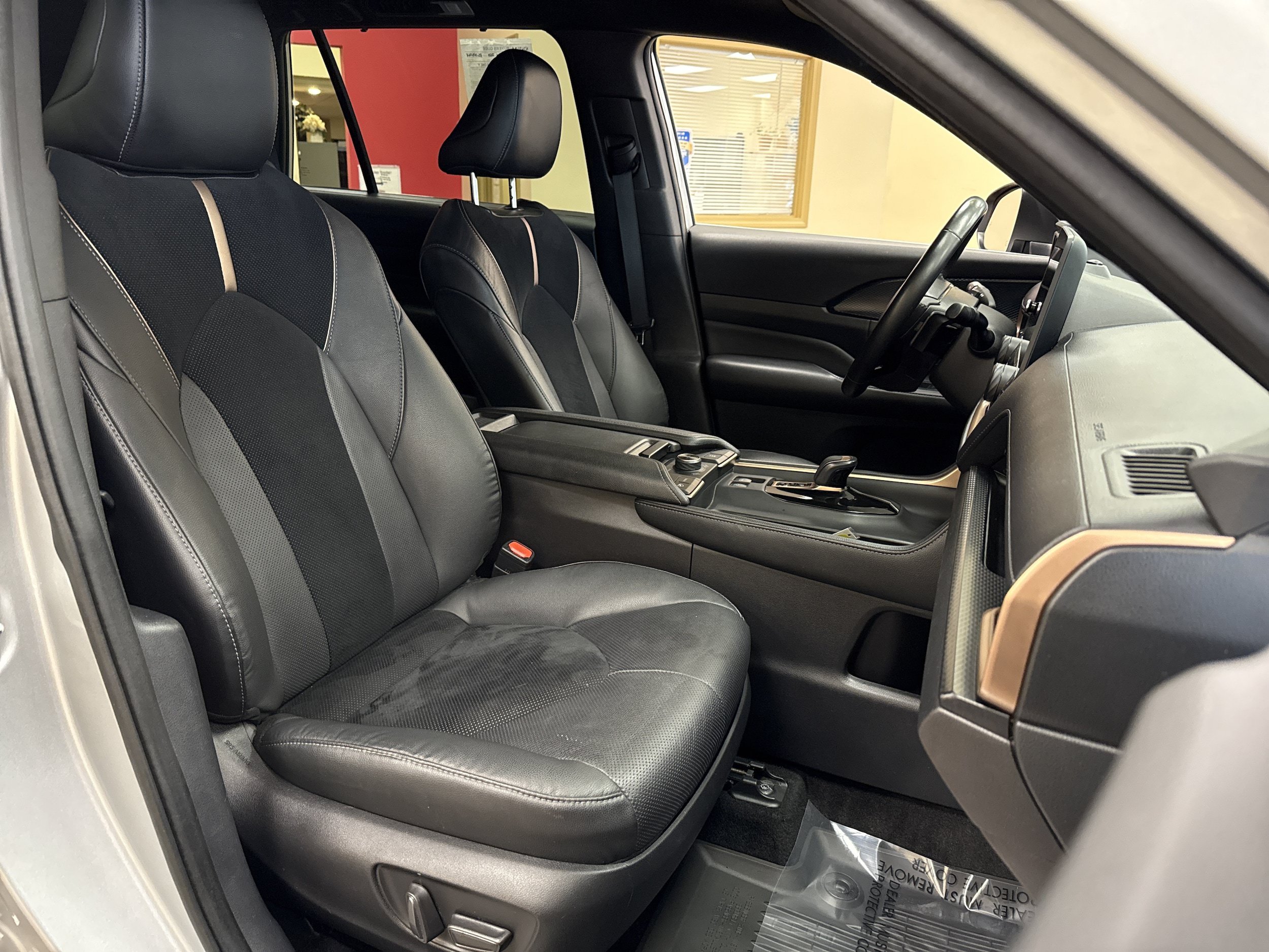Used 2024 Toyota Grand Highlander AWD Hybrid image 19