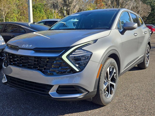 Used 2024 Kia Sportage EX image 6