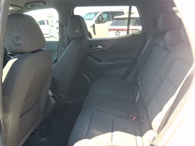 Used 2026 Chevrolet Equinox LT FWD image 8