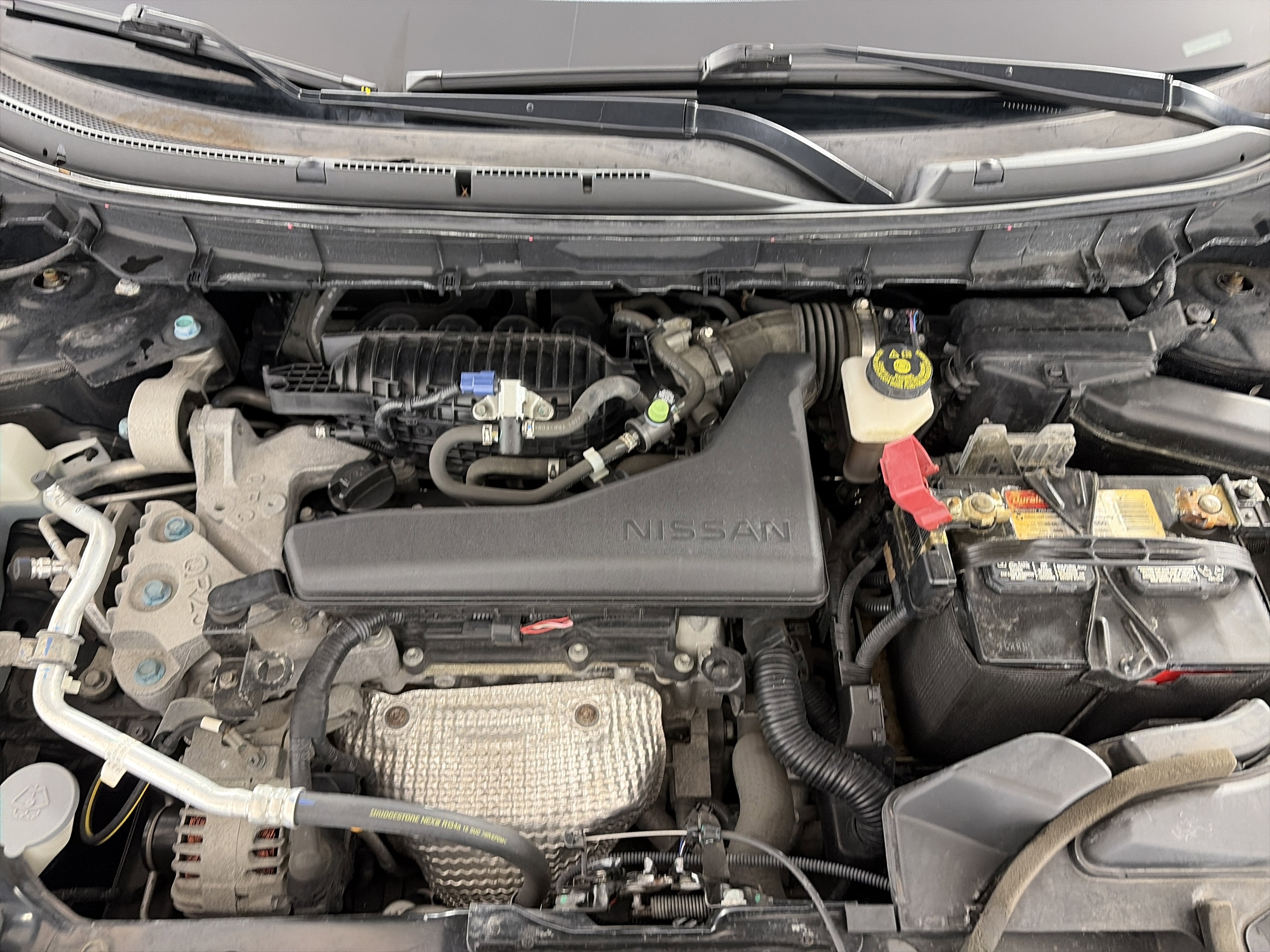 Used 2017 Nissan Rogue SV w/ SV Premium Package image 11