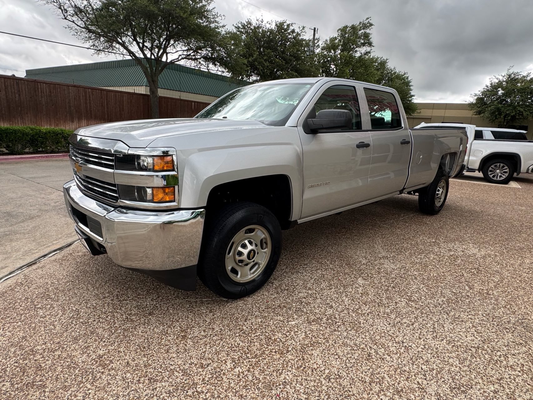 Used 2018 Chevrolet Silverado 2500 W/T RWD image 13