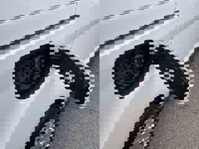 Used 2022 Ford Transit Connect XL image 10