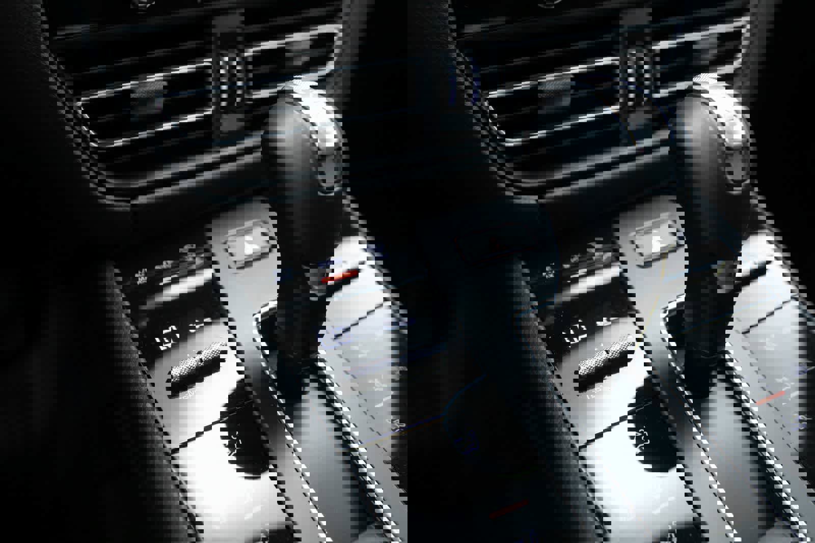 Certified 2026 Porsche Macan image 29