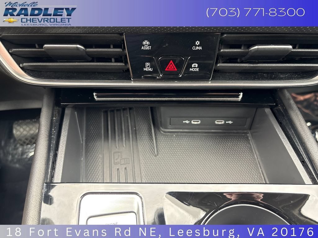 Used 2025 Volkswagen Atlas SE AWD/4WD image 20