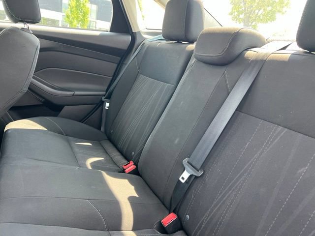 Used 2017 Ford Focus SE FWD image 28