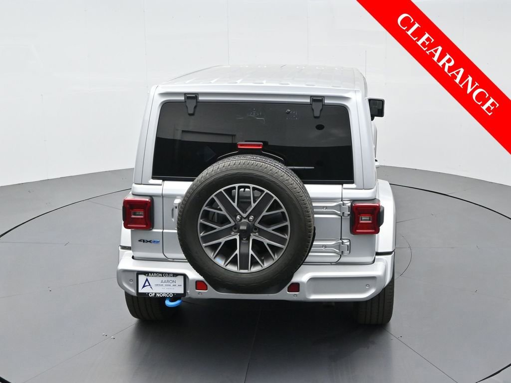 Used 2022 Jeep Wrangler Unlimited Sahara AWD/4WD image 64