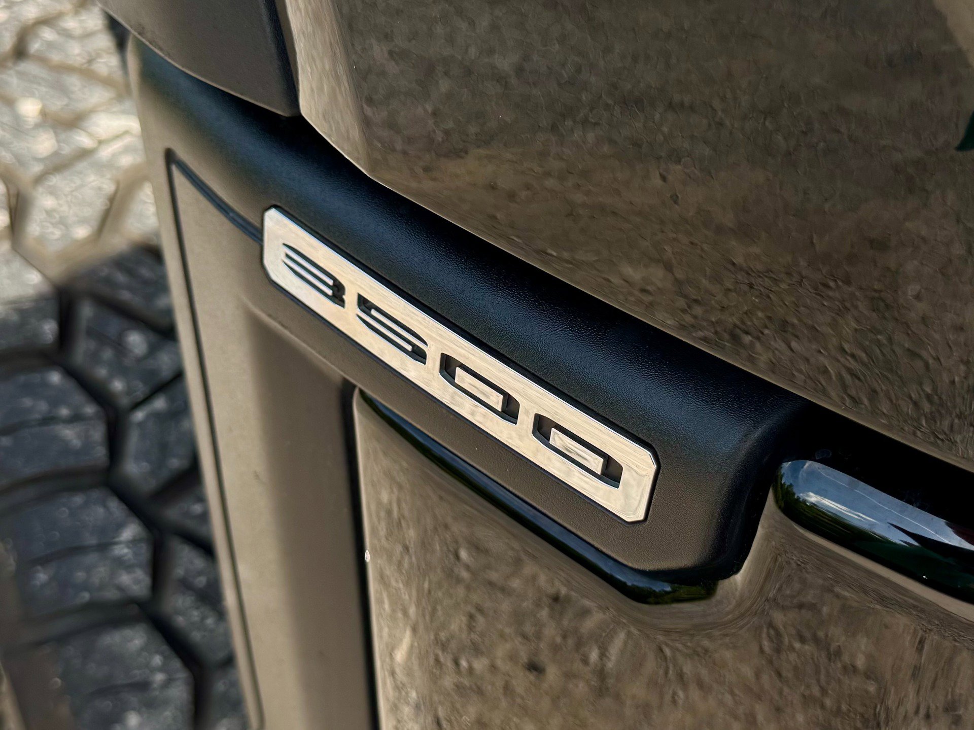 Used 2024 GMC Sierra 3500 Denali Ultimate AWD/4WD image 70