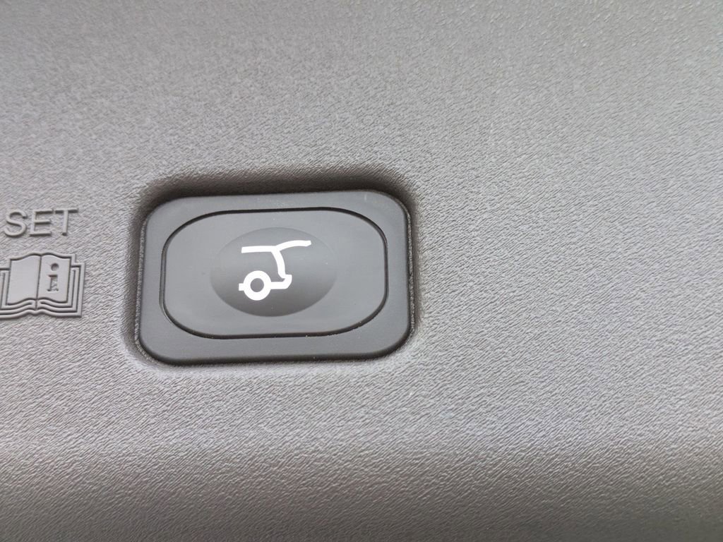 New 2026 Lincoln Nautilus Black Label w/ Jet Appearance Package image 14