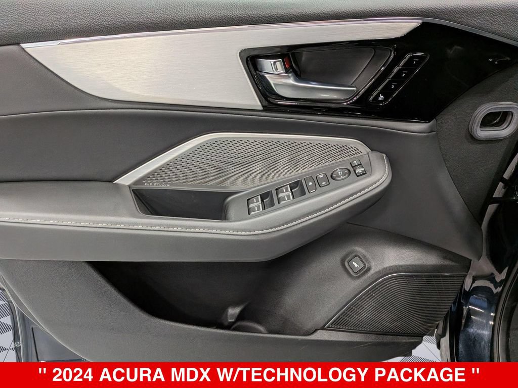 Used 2024 Acura MDX SH-AWD w/ Technology Package image 13