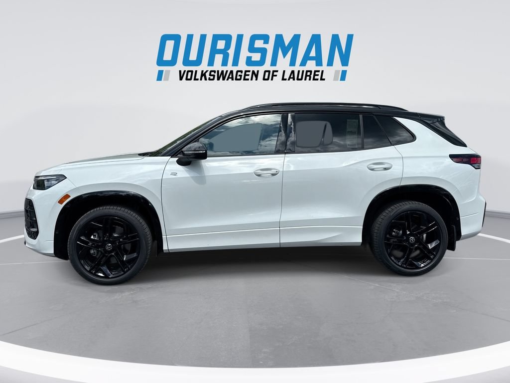 Used 2026 Volkswagen Tiguan SE R-Line AWD/4WD image 5