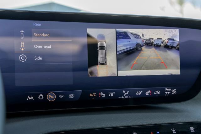 Used 2025 Buick Enclave Preferred AWD/4WD image 10