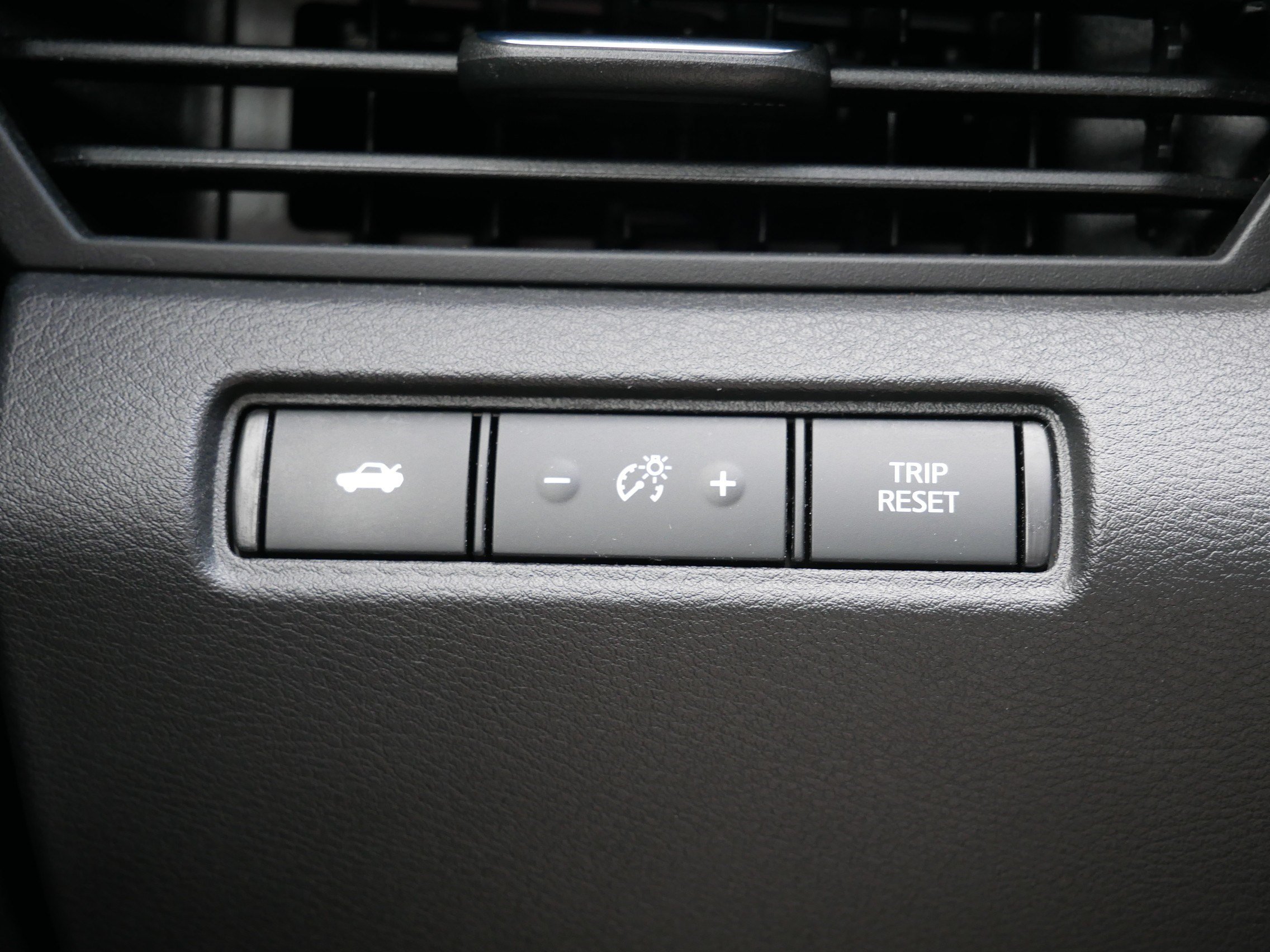 Used 2023 Nissan Altima 2.5 SV FWD image 25