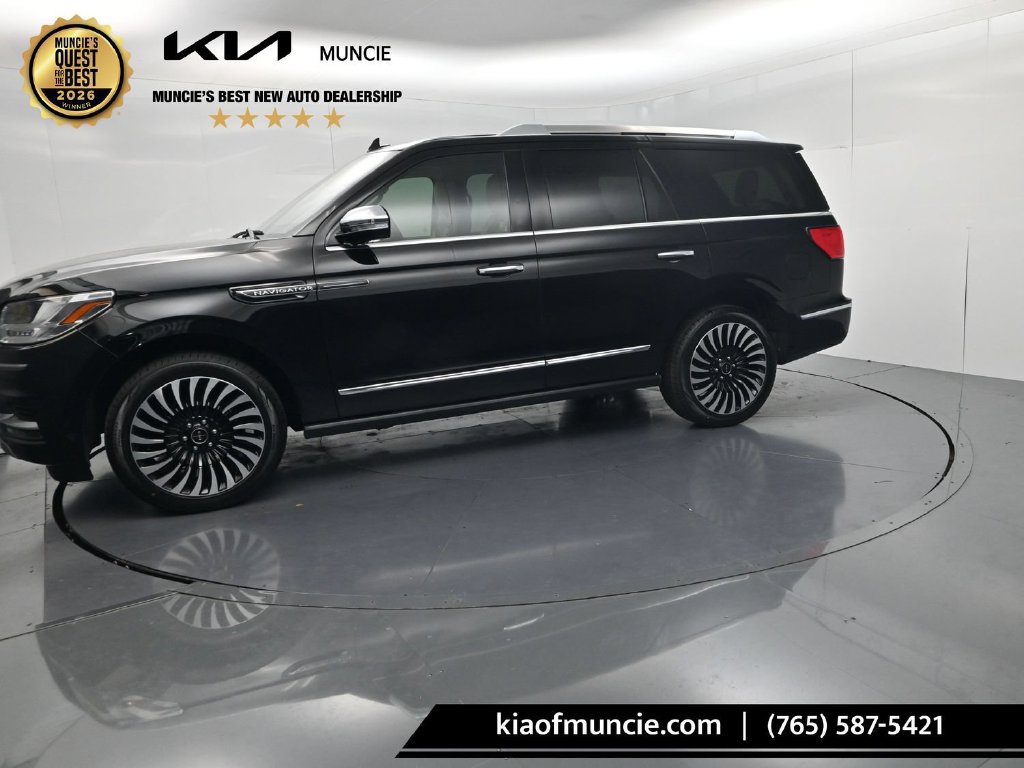 Used 2018 Lincoln Navigator Black Label AWD/4WD image 4
