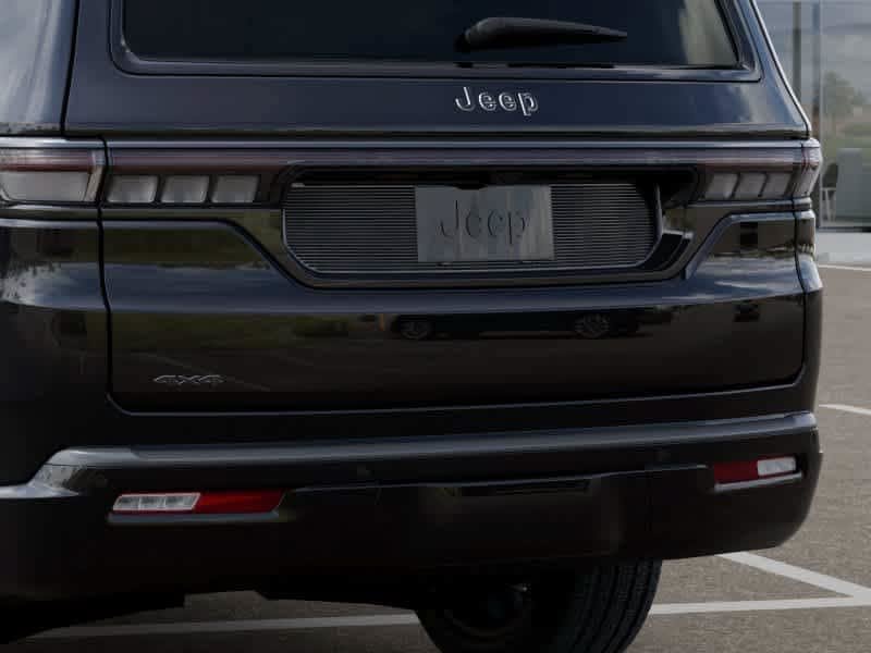 New 2026 Jeep Grand Wagoneer Limited AWD/4WD image 13